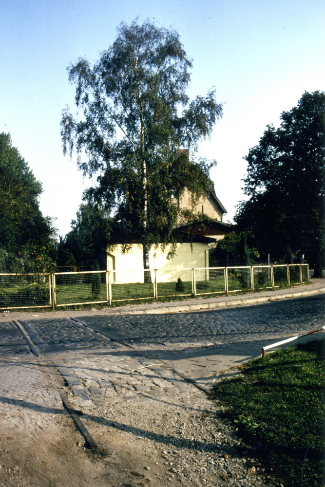 Empfangsgebude Htensleben, 1996